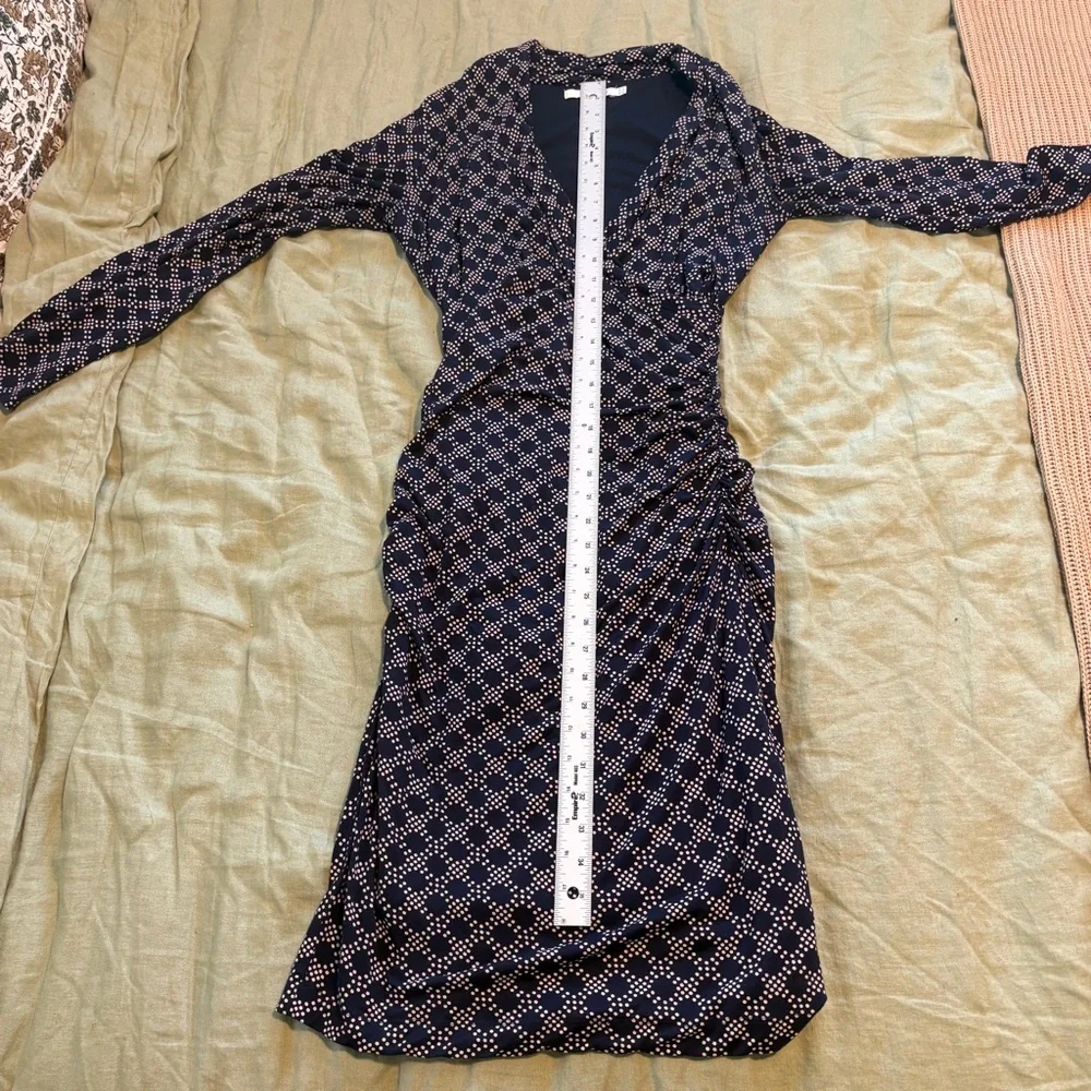 Elegant Navy Patterned Dress - Picture 10 of 11
